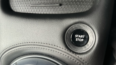 Nissan Juke 1.6 Hybrid N-Connecta 5dr Auto Hybrid Hatchback